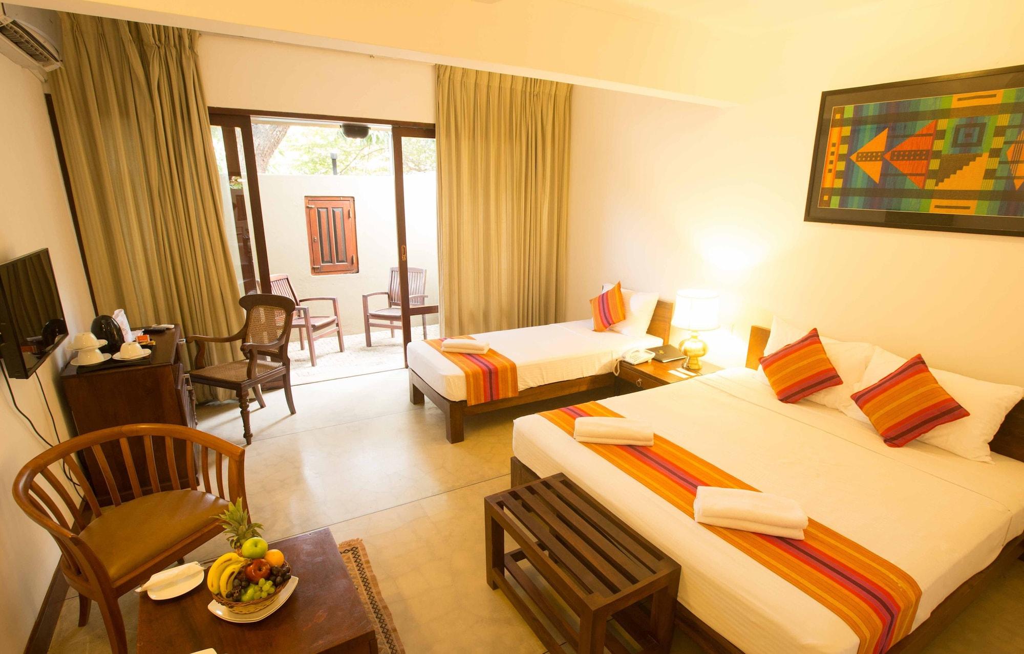 Jaffna Heritage Hotel Zewnętrze zdjęcie